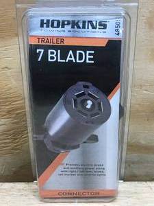 lot 69 image: Hopkins Towing Solutions Trailer 7-Blade Connector 0921245.63