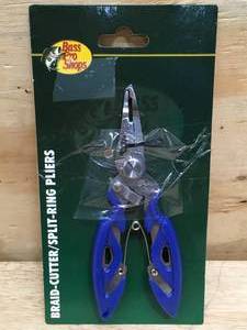 lot 120 image: Bass Pro Shops Braid-CutterSplit-Ring Pliers