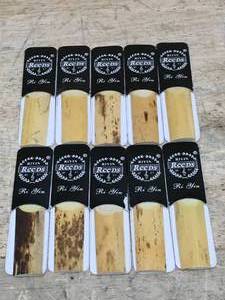 lot 124 image: Riyin 10 Alto Saxophone Reeds