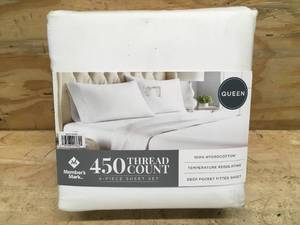 lot 129 image: Members Mark 450 Thread Count 4-Piece Queen Sheet Set