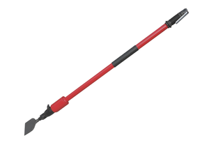 lot 48 image: Ironton 42in. Long Reach Air Scraper