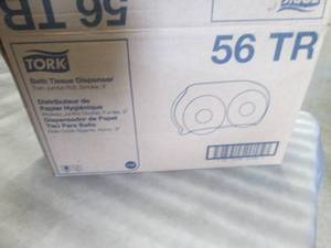 lot 132 image: Tork 56TR Toilet Tissue Jumbo Roll ...