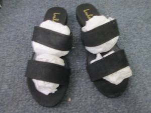 lot 150 image: Case of 12 pairs Size 7.5 Lulus Dev...