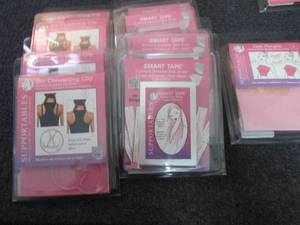 lot 196 image: 4 Supportable Bra Supporting Clips,...