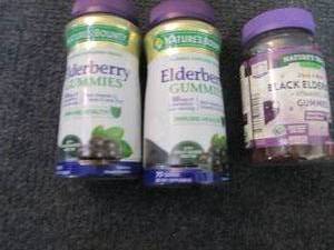 lot 209 image: 3 pk Elderberry Gummies...