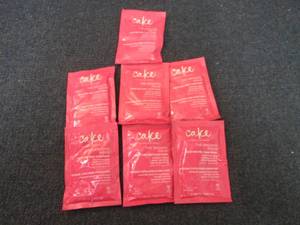 lot 222 image: 7- Cake Moisture Melt Hair Masks...