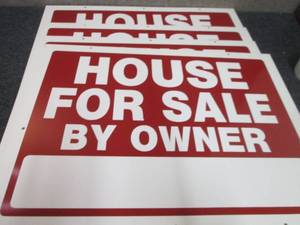lot 231 image: 4 each 2 Sided House for Sale by Ow...