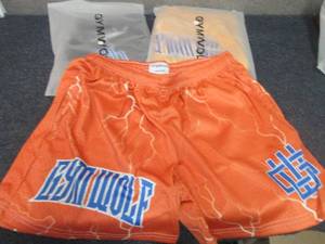 lot 316 image: 3 Mens Large Gym Wolf Athletic Shor...