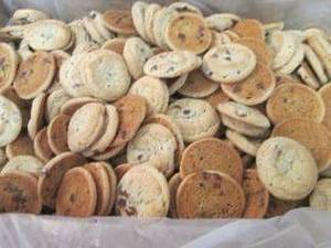 lot 326 image: CC 8lb Roundys FROZEN Mini Milk Ch...