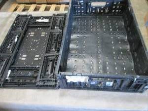 lot 358 image: 2 Folding Plastic Crates 23x15.5x 5...