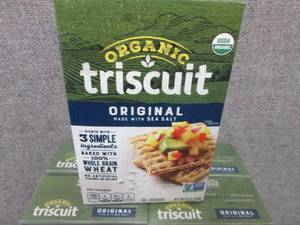 lot 373 image: 12- 9 oz Organic Original Triscuits...