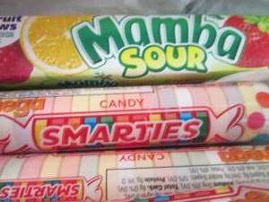 lot 425 image: 11- 2.25 oz Smarties, 1 Mamba Sour...