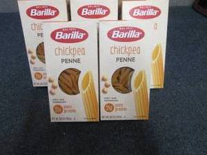 lot 472 image: 5- 8.8 oz Barilla Chickpea Penne Pa...