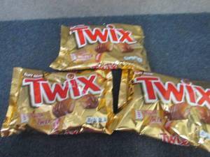 lot 474 image: 3- 10.83 oz Twix Bars Fun Size...