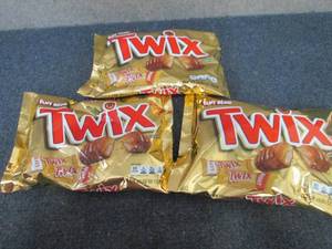 lot 475 image: 3- 10.83 oz Twix Bars Fun Size...