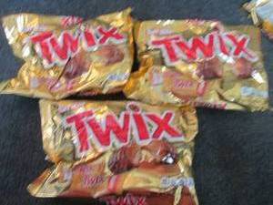 lot 479 image: 3- 10.83 oz Twix Bars Fun Size...