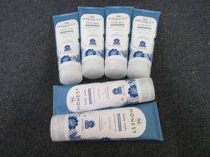 lot 509 image: 6- 8 oz Honest Soothing Therapy Bod...
