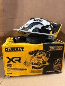 DEWALT 20V MAX Cordless Brushless 6-12 in. Sidewinder Style Circular Saw (Tool Only)Customer Returns See Pictures