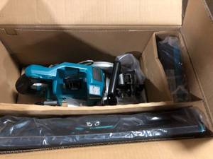 Makita 40V Max XGT Brushless Cordless Rear Handle 7-14 in. Circular Saw Kit (4.0 Ah) Customer Returns See Pictures