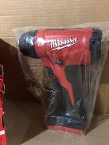 Milwaukee M18 18V Lithium-Ion Cordless Compact Heat Gun (Tool-Only) Customer Returns See Pictures