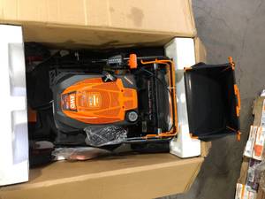 YARDMAX 22 in. 201 cc SELECT PACE 6 Speed CVT High Wheel RWD 3-in-1 Gas Walk Behind Self Propelled Lawn Mower Customer Returns See Pictures