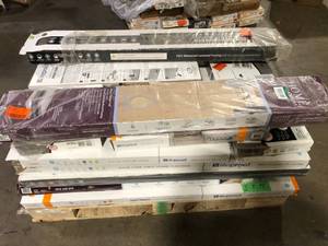 Pallet of Mixed Assorted Flooring Various Models and Conditions Customer Returns See Pictures