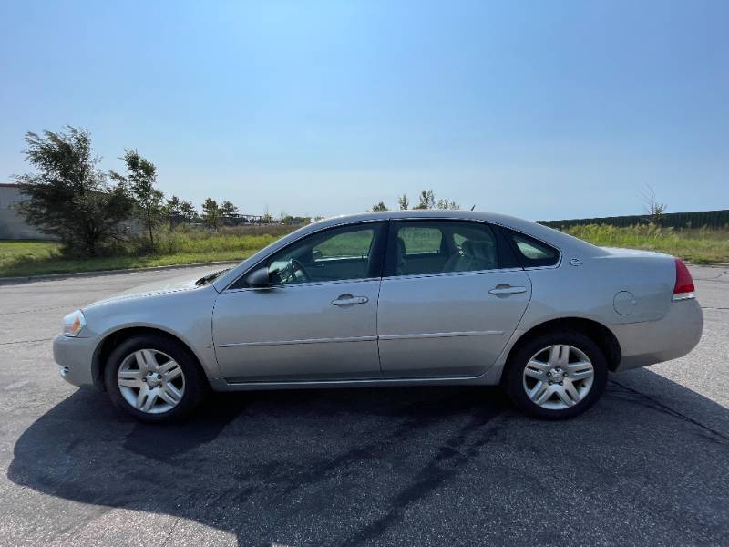 2008 Chevrolet Impala LT - 69,190 MILES