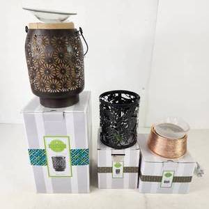 Lot Of Three Scentsy Warmers Etched Copper Tuscan Grape Vine Sleeve And Daisy Lantern