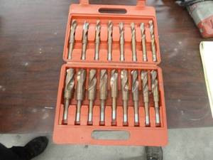 lot 55 image: Grip Drill Bit Set 12- 1