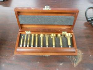 lot 56 image: Columbian Router Bit Set