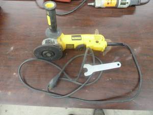 lot 62 image: Dewalt 4 12 Grinder