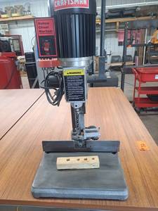 lot 11 image: Craftsmen Hollow Chisel Mortiser