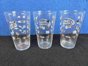 lot 105 image: Set of 3 Bud Light NFL Drinking Glasses