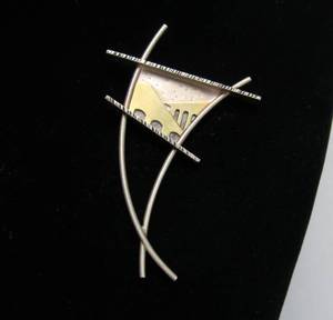 Very Nice Sterling Silver Sculptural Modernist Brooch - Signed RM