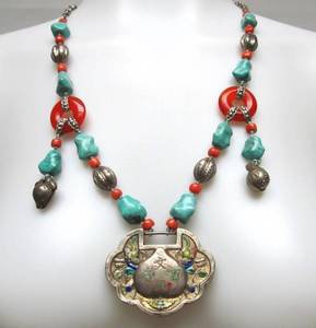 Beautiful Large Sterling Silver Oriental Cloud Pendant wTurquoise Gemstone &amp Silver Beads