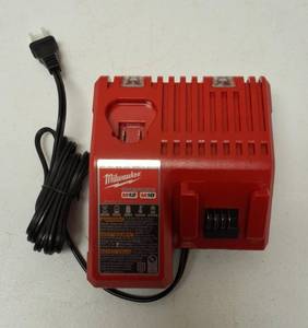 lot 5 image: Milwaukee  Multi-Voltage Charger for Milwaukee Batteries M18 & M12 - New (Charger Only)