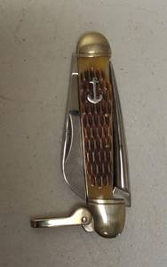 lot 33 image: Rough Rider  Pocket Knife with Marlin Spike - RR535