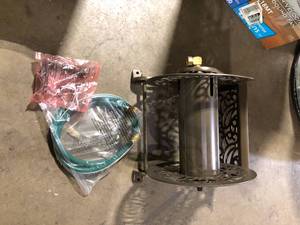 LIBERTY GARDEN 125 ft. Steel Decorative Garden Hose Wall Mounted Reel   Customer Returns See Pictures