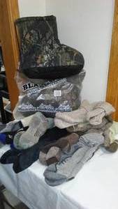 Icebreaker Insulated Over Boots (S) And Thick Winter Socks.