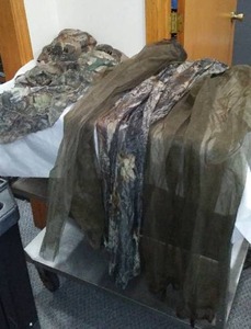 Camouflage Mosquito Net Pants And Camo Hats.