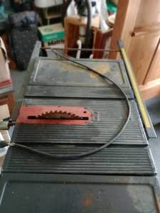 Craftsman 10 In. Table Saw.