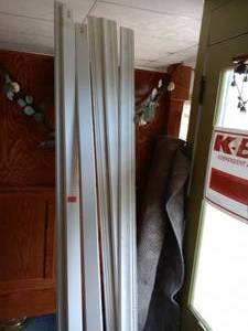 (6) Crown Moldings, Primed (6).