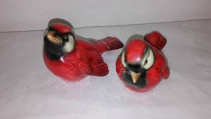 Goebel 1962 2 Pc Set L Red Cardinal Bird Figurines .