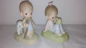 Precious Moments (2). Leadeth, Kind