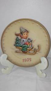 M. J. Hummel 1975 Annual Plate