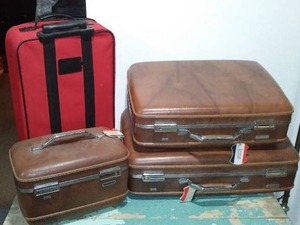 Vintage American Tourister Hard Sided Luggage.