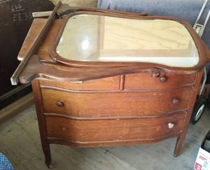 Vintage Dresser With Mirror.