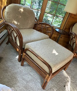 lot 22 image: Rattan Chair with Ottoman