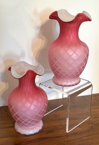 lot 32 image: Two Antique Pink Diamond Quilted Vases