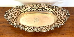 lot 44 image: Vintage Sterling Silver Monogrammed Serving Tray